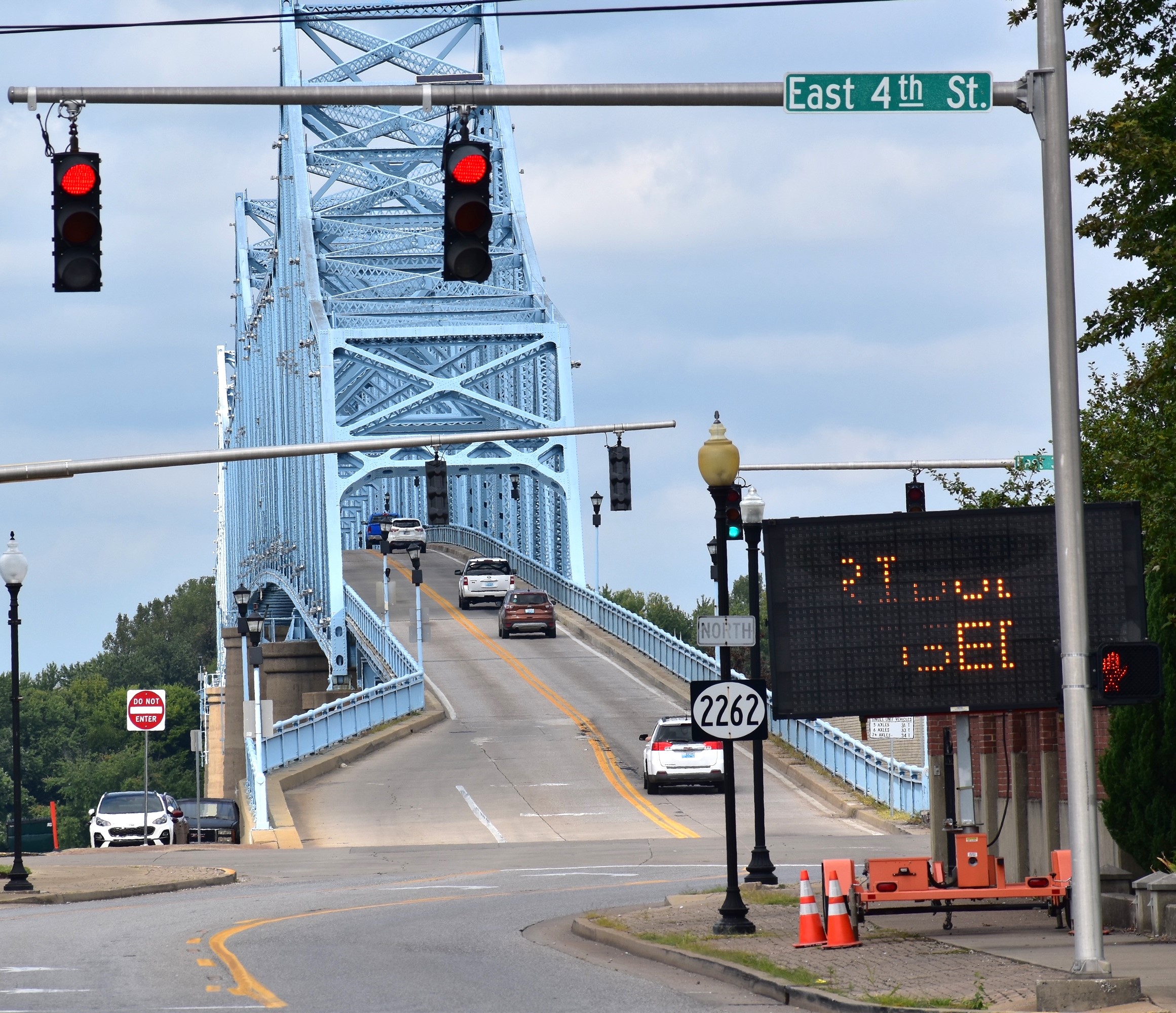 Blue Bridge Closure for Owensboro Air Show Daviess County Kentucky